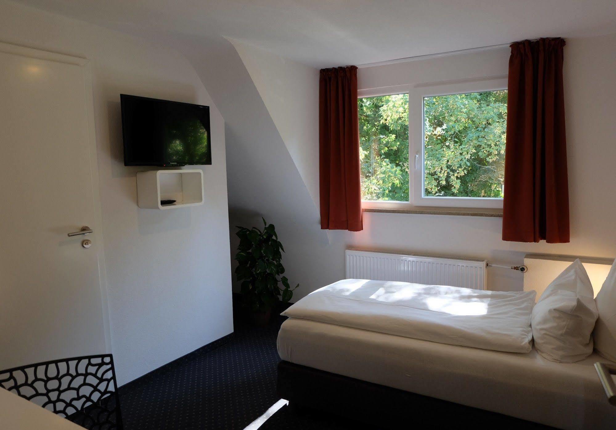 Hs Hotel Stromberg 施特龙贝格 外观 照片